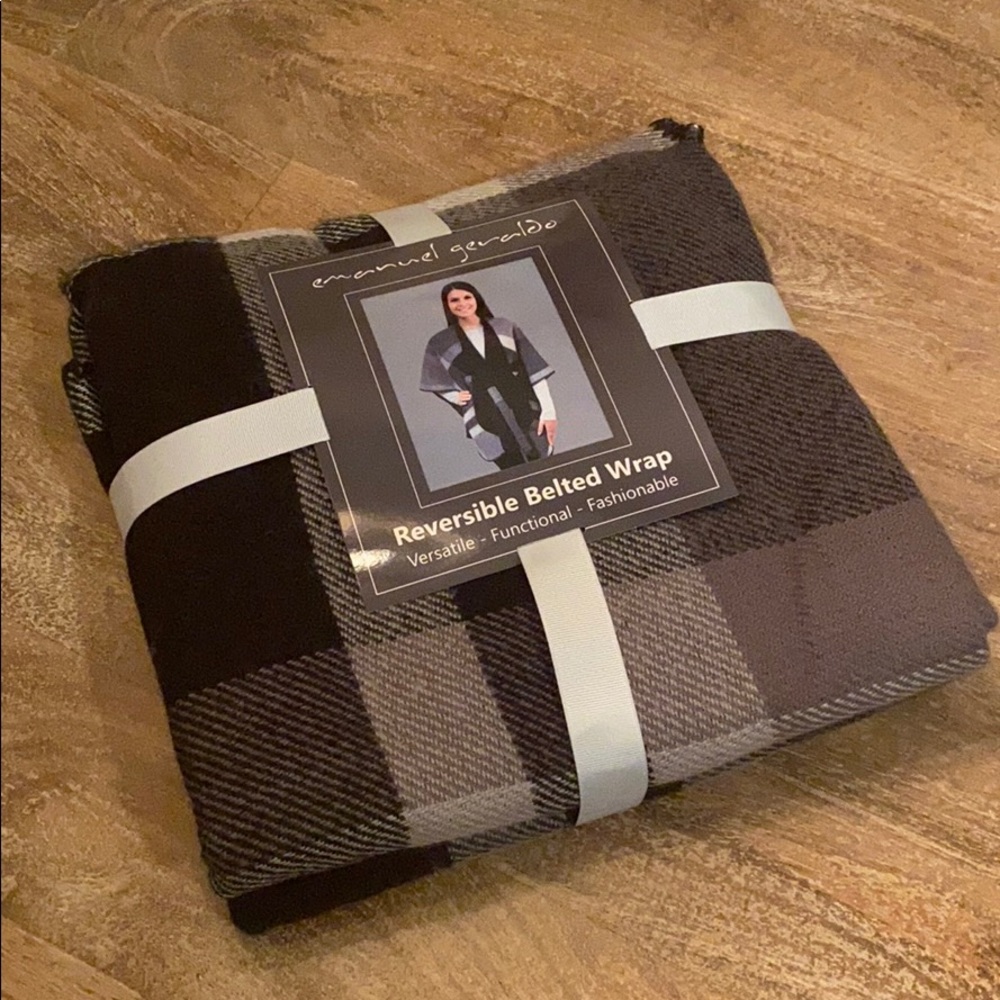 Reversible Belted Wrap